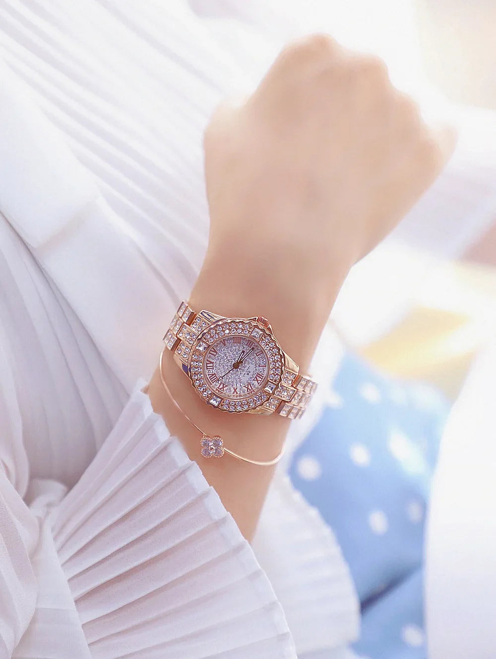 Hot Selling Ladies Quartz Watch with Rhinestone Trend Women Watches Stainless Steel Band Small Dial Digital Clock Wristwatch